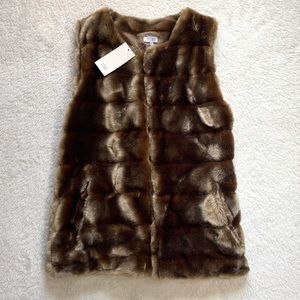 Tobi Chocolate Faux Fur Vest